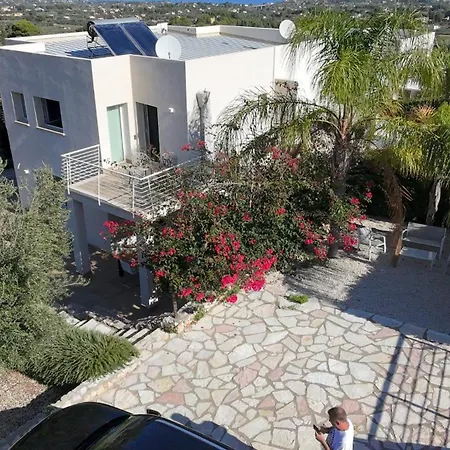 Villa Giardino Degli Allori, Manfredi With Pool Castellammare del Golfo